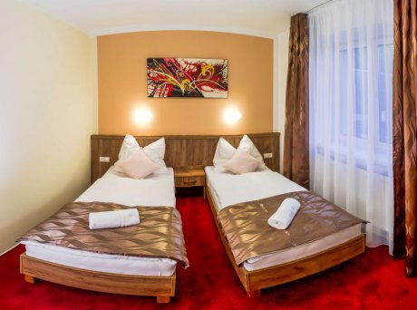 Wellness hotel Hluboký dvůr